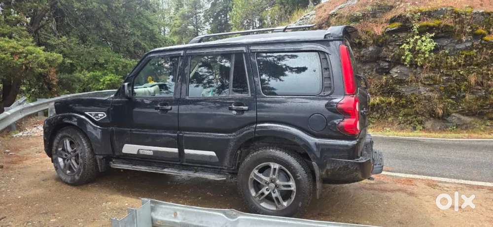 Mahindra Scorpio Classic 2023