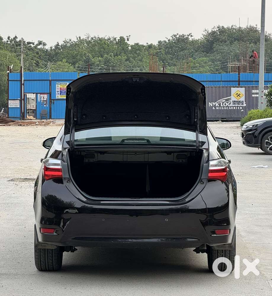 Toyota Corolla Altis Vl, 2018, Petrol