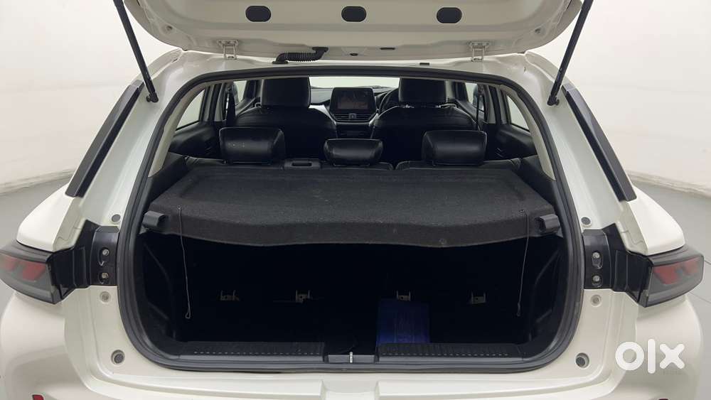 Maruti Suzuki Fronx Delta Plus 1.2l Mt, 2024, Petrol