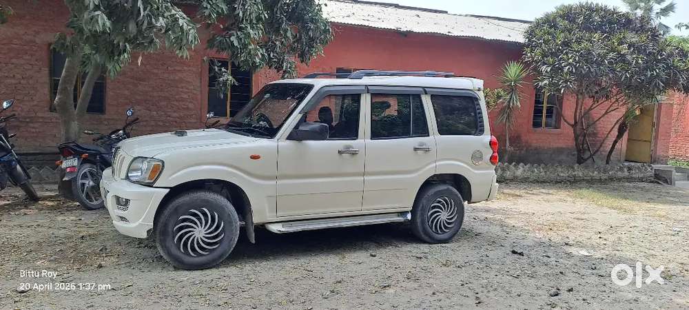 Mahindra Scorpio 2016 Diesel 80000 Km Driven