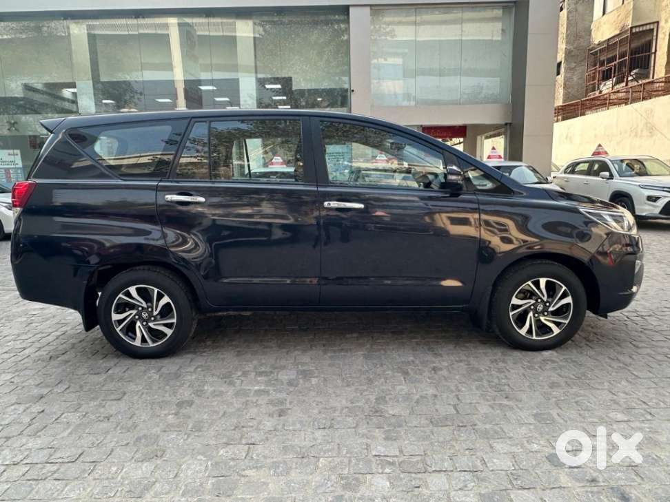 Toyota Innova [2013-2016] 2.5 G2 7 Str, 2021, Diesel