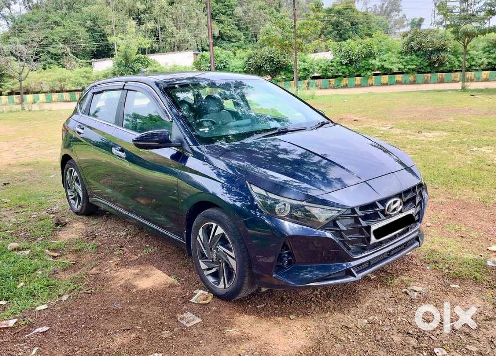 Hyundai I20 Asta (o) 1.2 Mt, 2023, Petrol