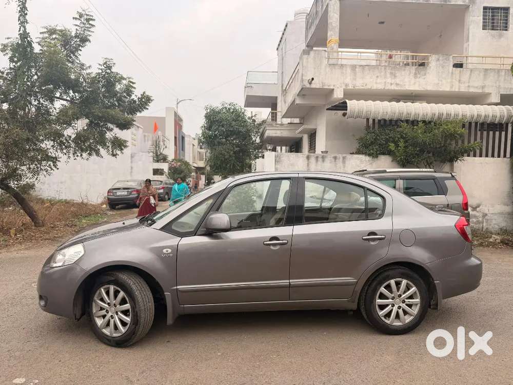 Good Condition Petrol + Cng