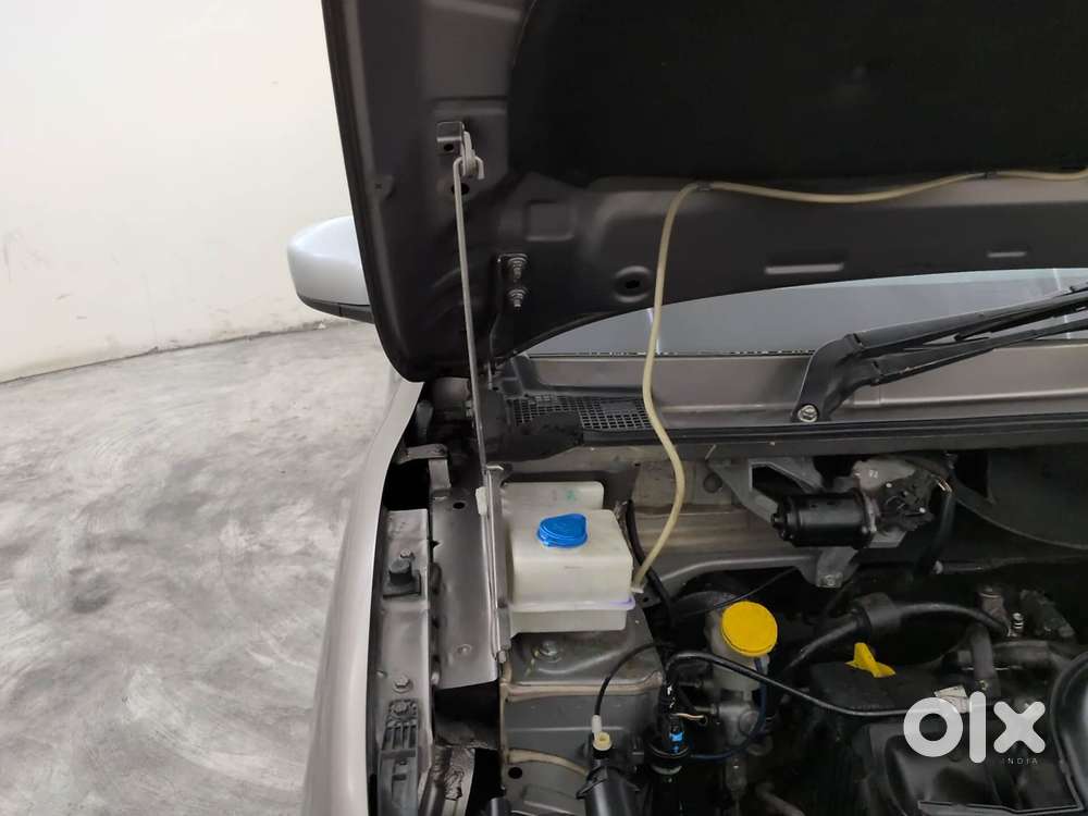 Renault Kwid 2019-ongoing 1.0 Rxt Amt (o), 2018, Petrol