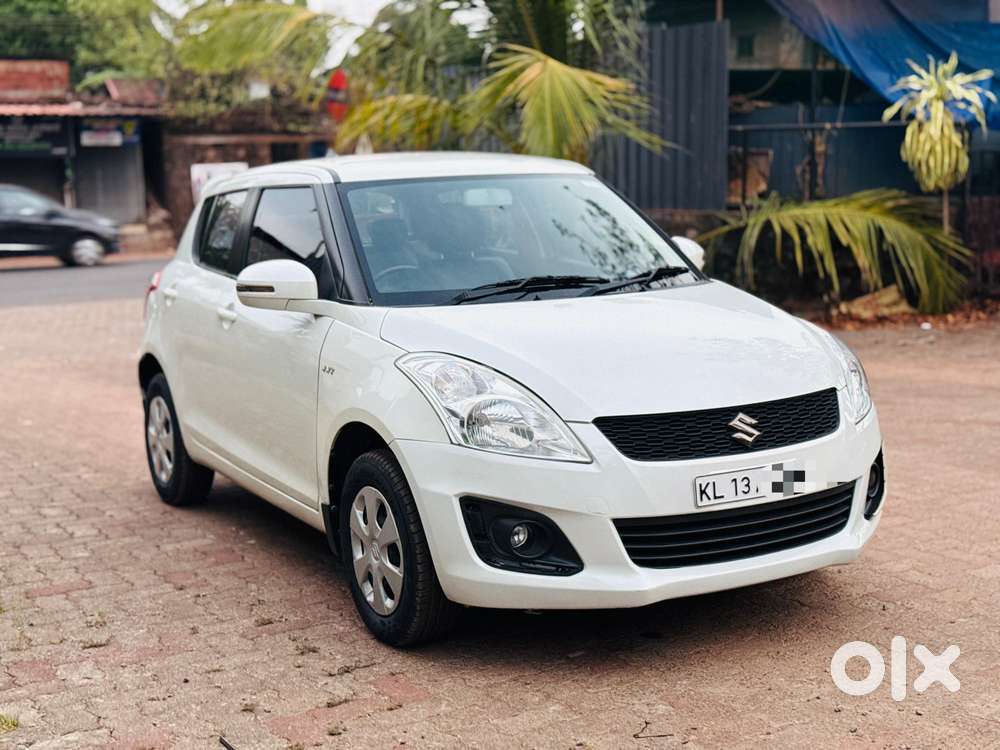 Maruti Suzuki Swift Vxi Optional, 2015, Petrol