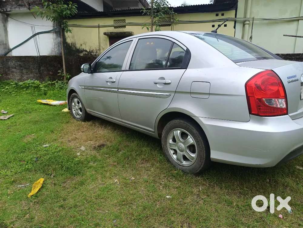 Hyundai Verna 2010 Petrol 106000 Km Driven, Valid Up To 2030, August