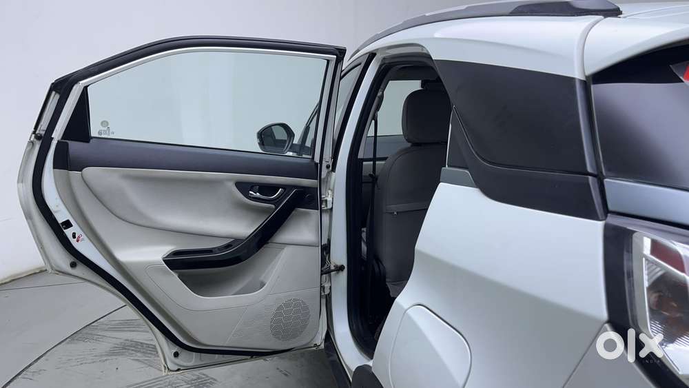 Tata Nexon 1.2 Revotron Xz Plus (s), 2021, Petrol