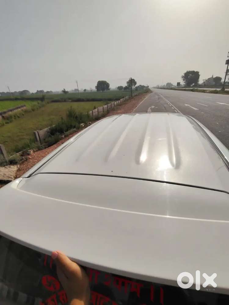 Maruti Ertiga Vxi 2024