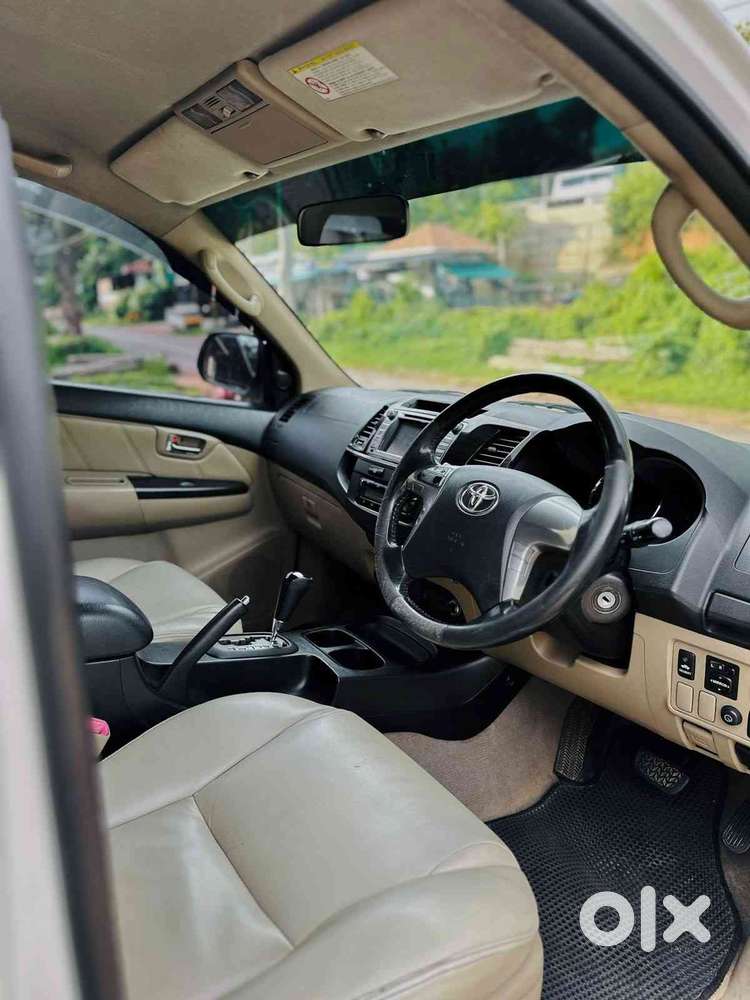Toyota Fortuner 2011-2016 4x2 At, 2014, Diesel