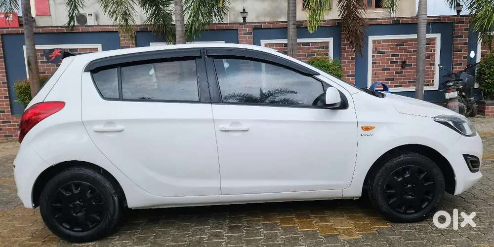 Hyundai I20 Magna 2012 Petrol