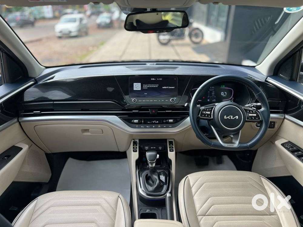 Kia Carens 1.4 Luxury Plus 6 Str, 2022, Diesel