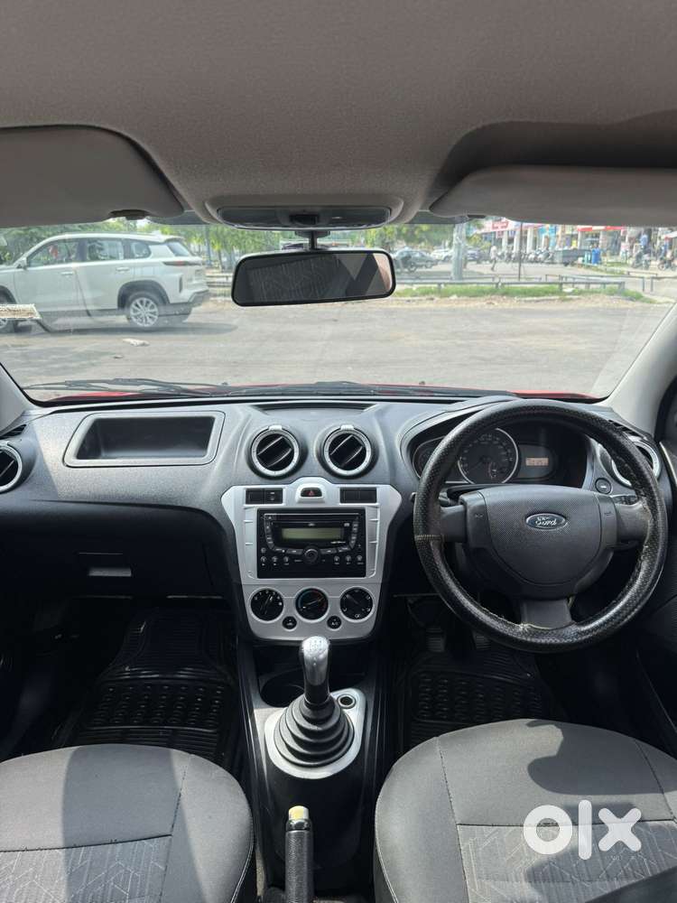 Ford Figo Petrol Lxi, 2011, Petrol