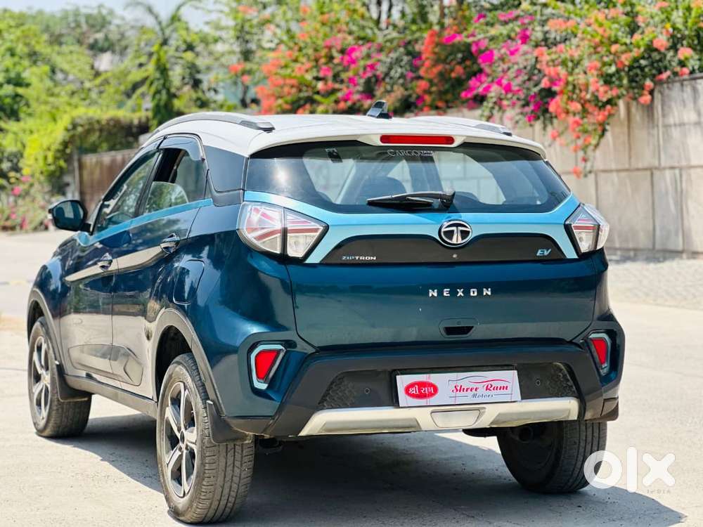 Tata Nexon Ev Xz Plus, 2022, Petrol