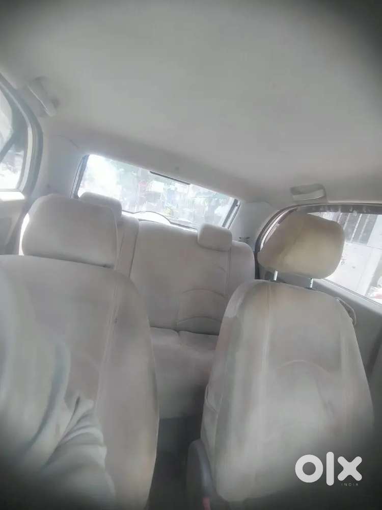 Tata Indica Vista Aura Safire 2010