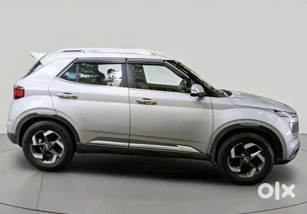 Hyundai Venue 2019 Petrol Manual Well Maintained Single Owner Car