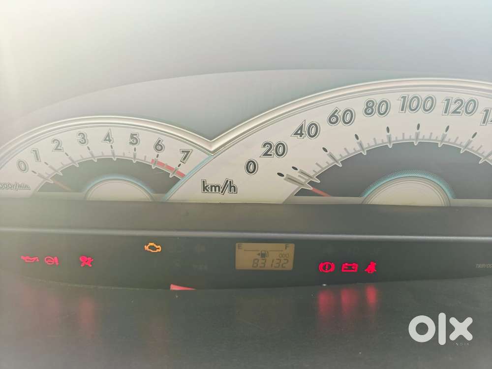 Toyota Etios Liva 2013-2014 V, 2011, Petrol