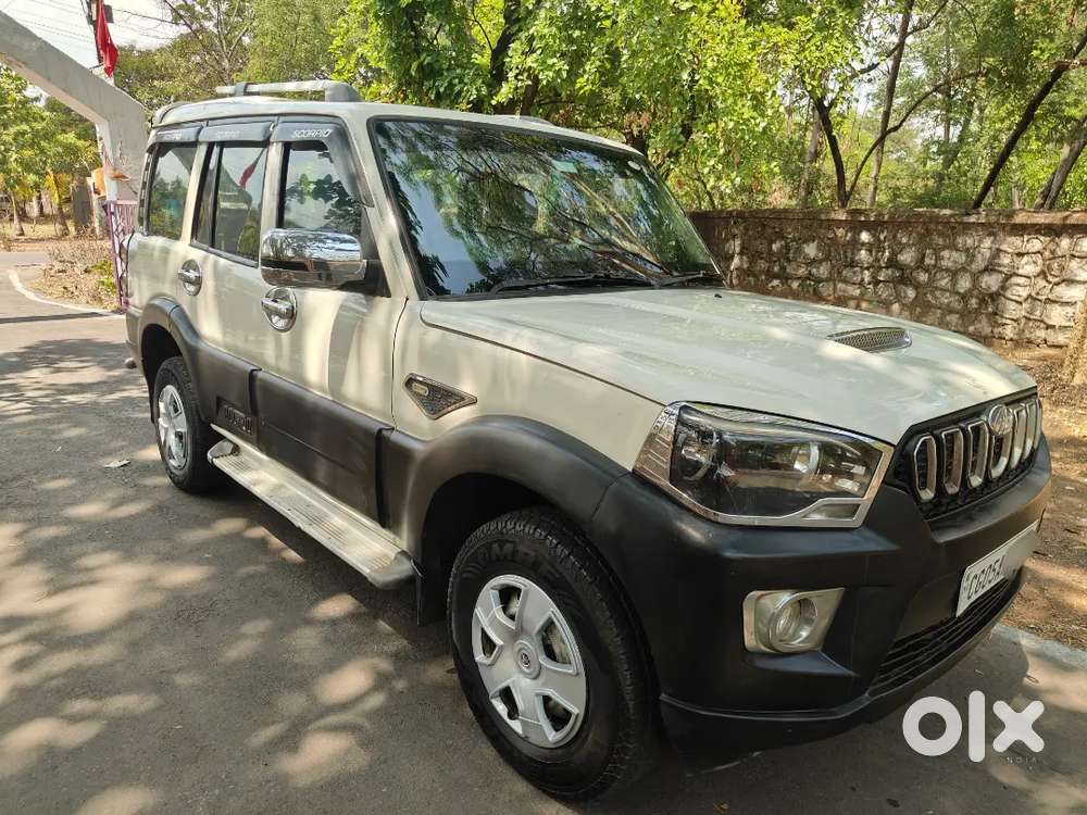 Scorpio S3 2019 M2di 9seater
