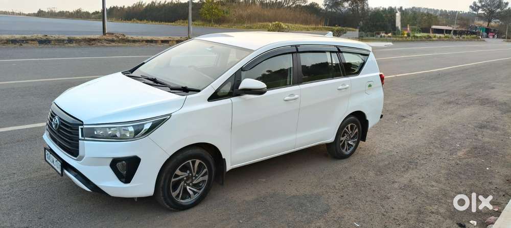 Toyota Innova Crysta 2.4 G Mt 8s, 2021, Diesel