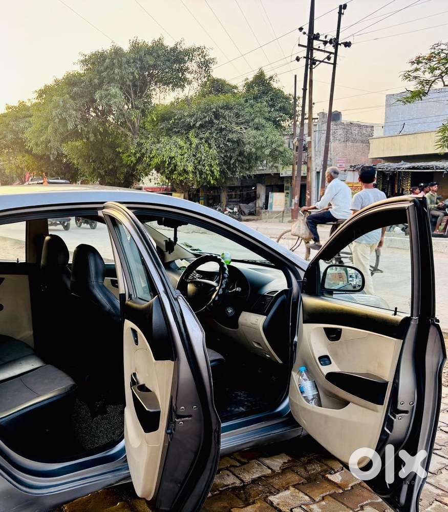 2014 Hyundai Petrol Manual Car