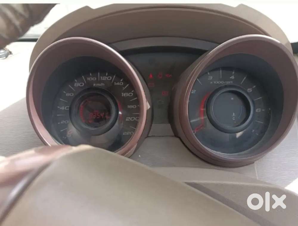 Mahindra Xuv500 2014