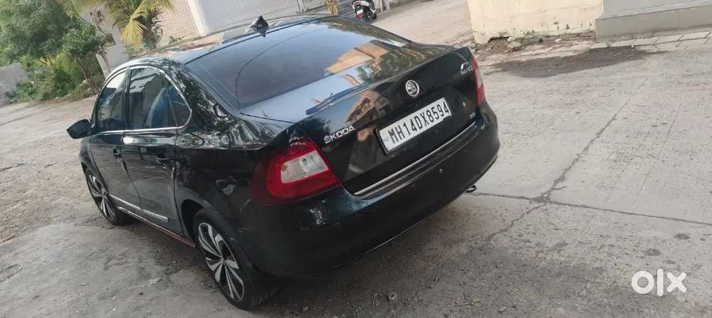 Skoda Rapid 1.5 Elegance Plus 2013