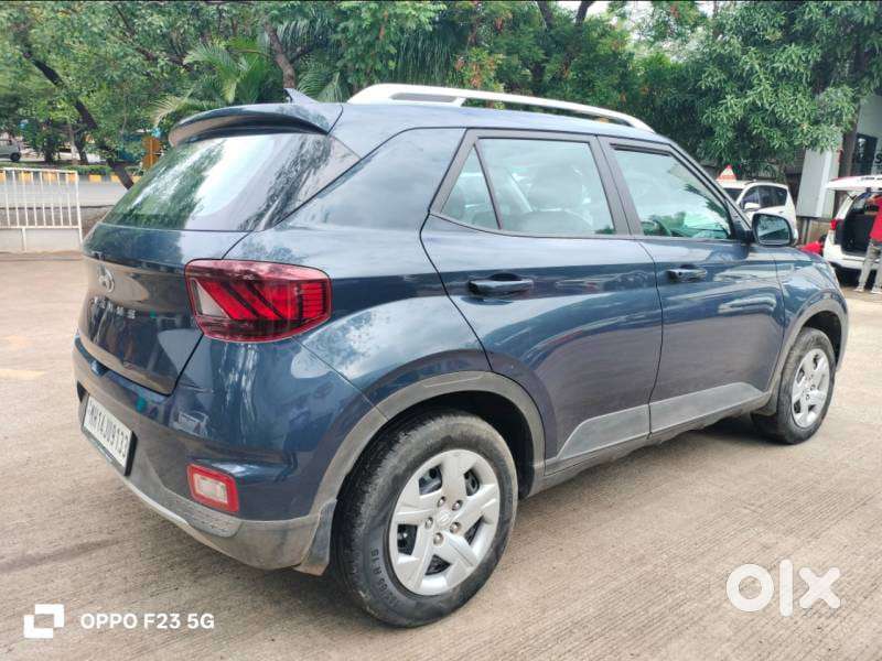 Hyundai Venue 1.2 S Plus, 2022, Petrol
