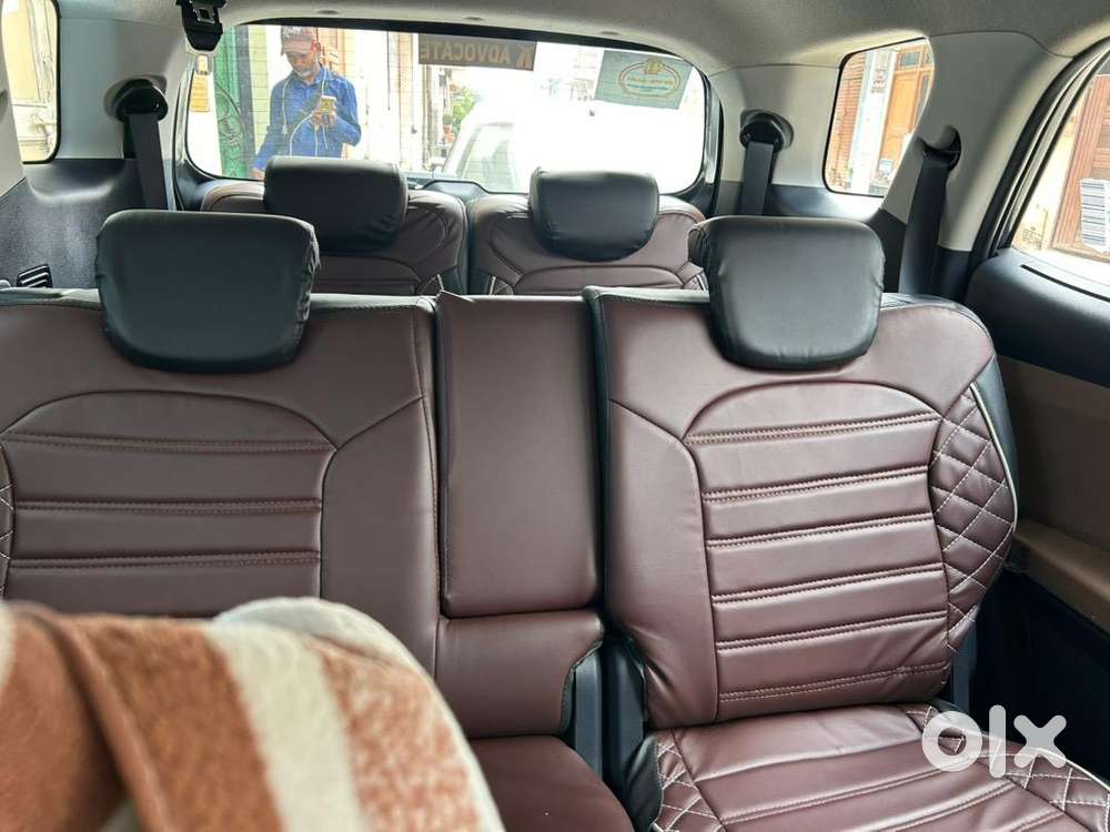 Hyundai Alcazar 2025 Petrol Well Maintained