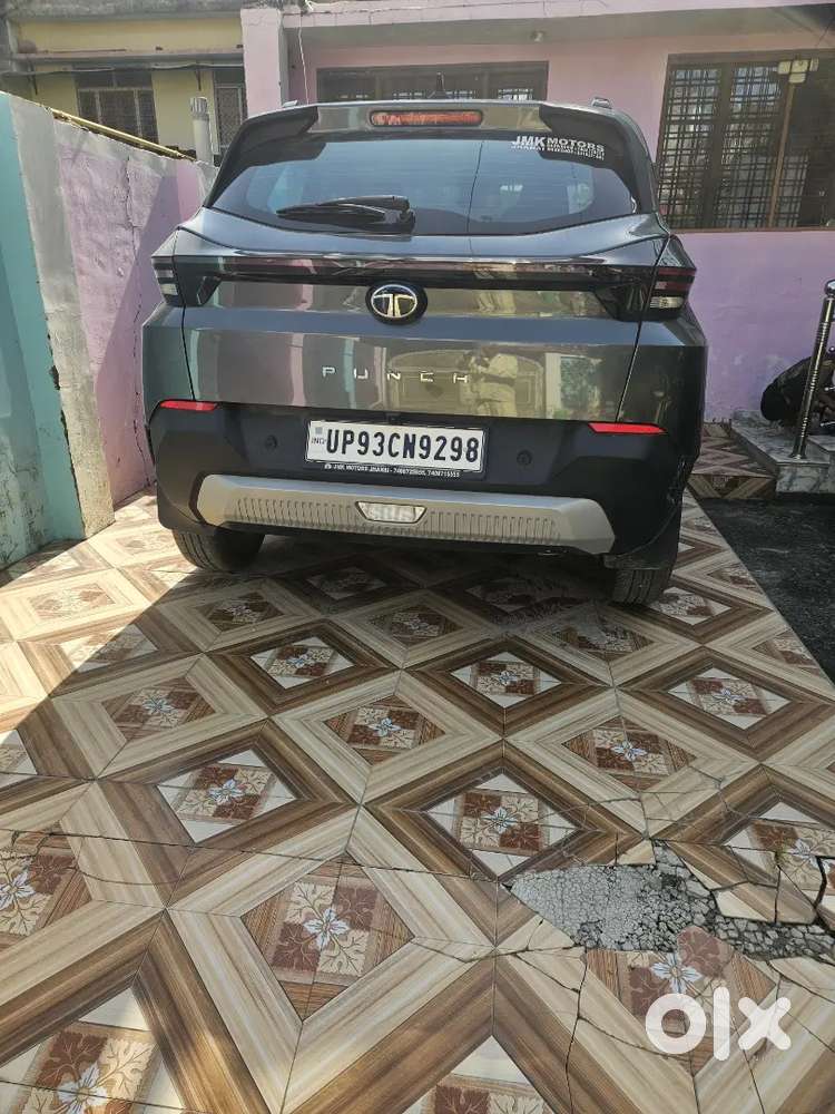 Tata Punch Dazzle Mt Sunroof 2026