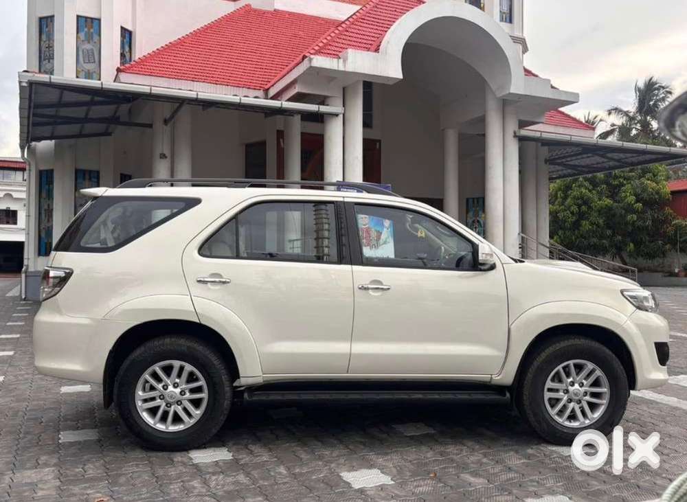 Toyota Fortuner Diesel 2014