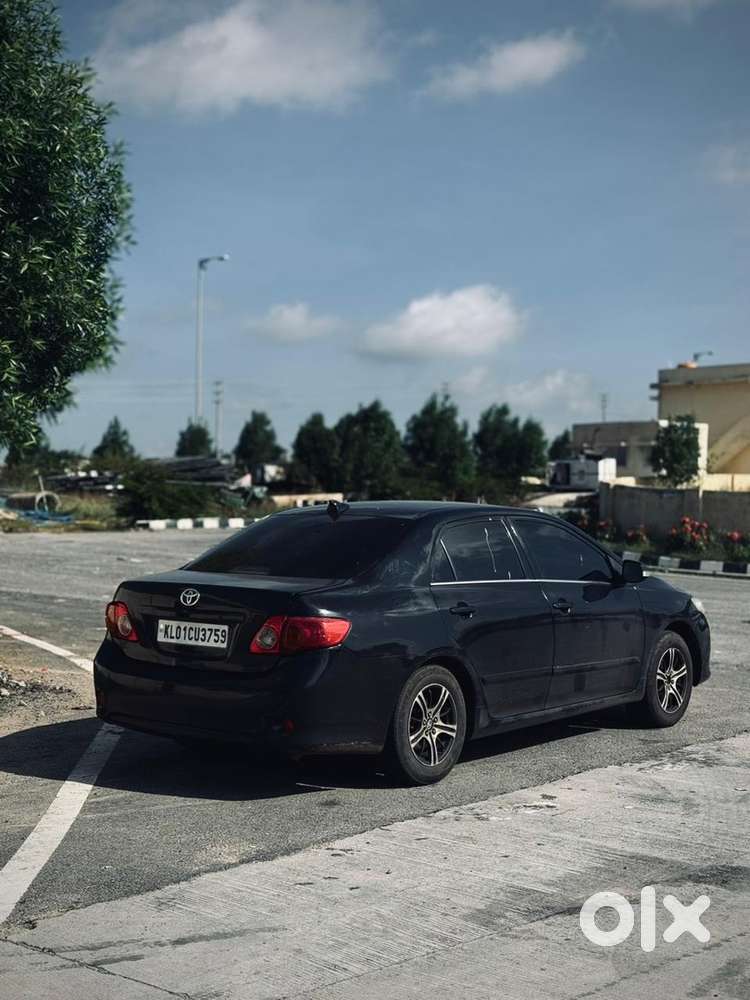 Toyota Corolla Altis 2010 Diesel Well Maintained