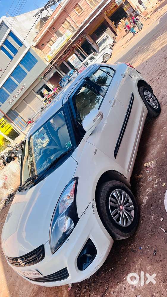 Maruti Suzuki Swift Dzire 2013 Diesel 235000 Km Driven