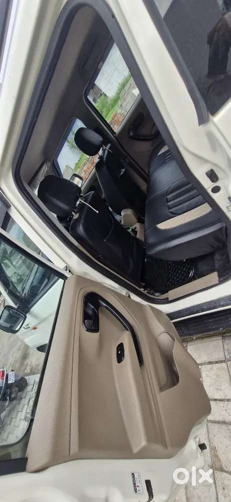 Mahindra Tuv 300 1.5 2018