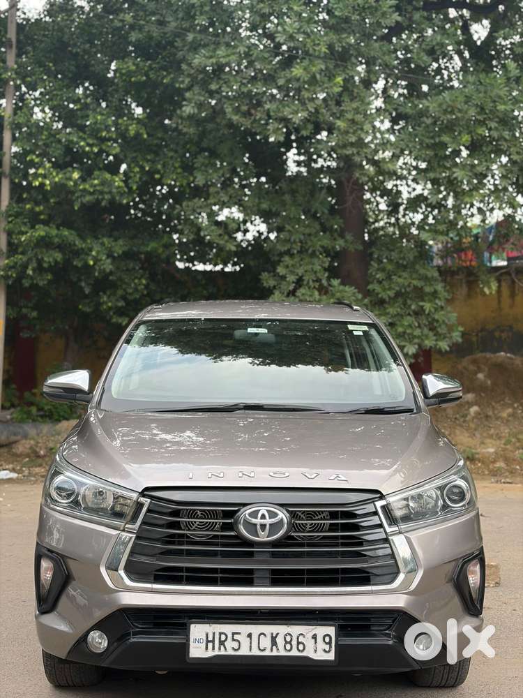 Toyota Innova Crysta, 2017