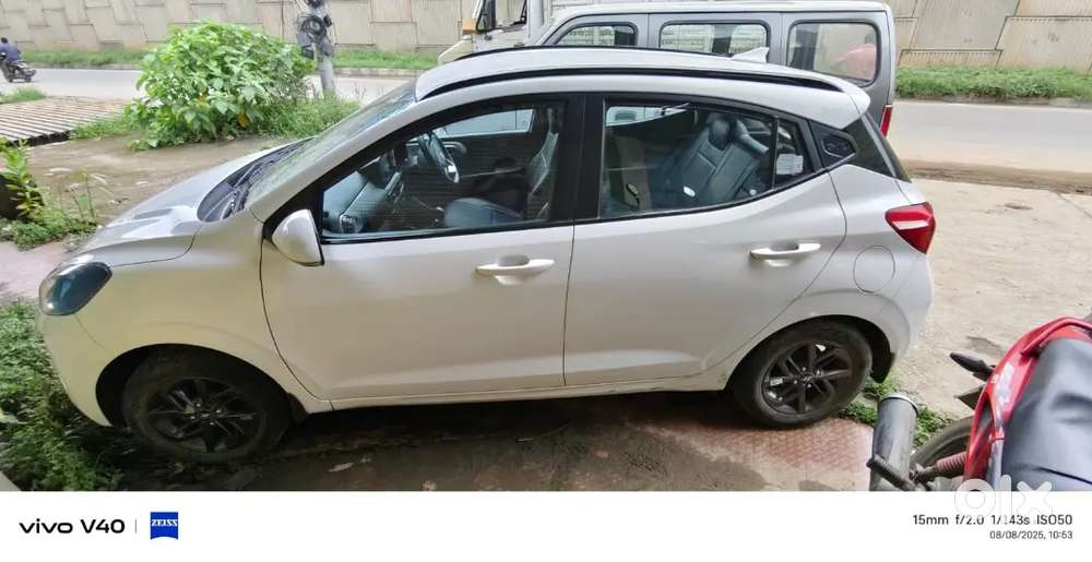 Grand I10 Nios  ,km 29000 Only