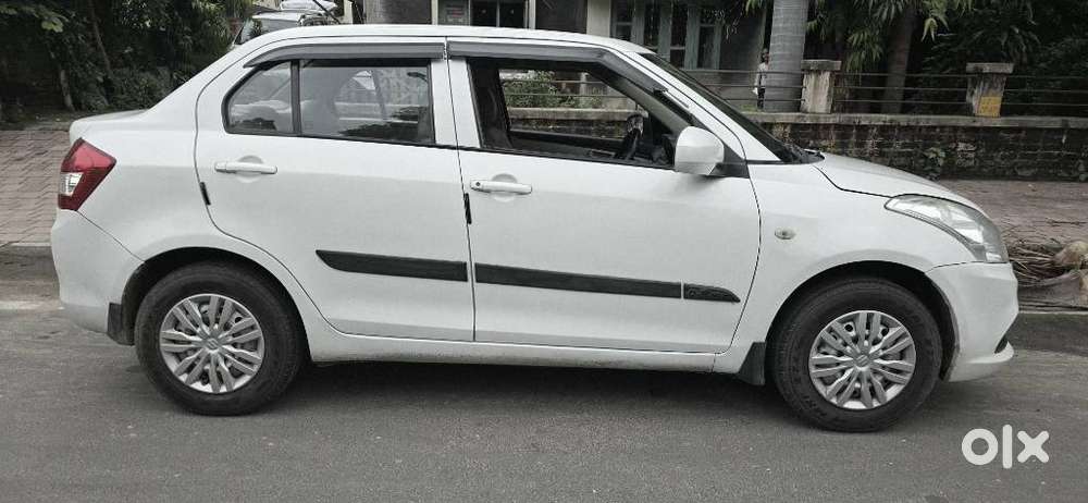 Maruti Suzuki Swift Dzire Vxi(o) Mt, 2016, Cng & Hybrids