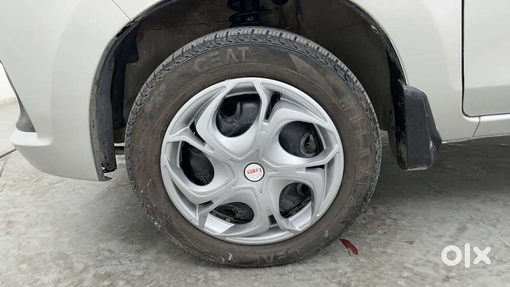 Maruti Suzuki Alto K10 1.0 Vxi Amt, 2016, Petrol