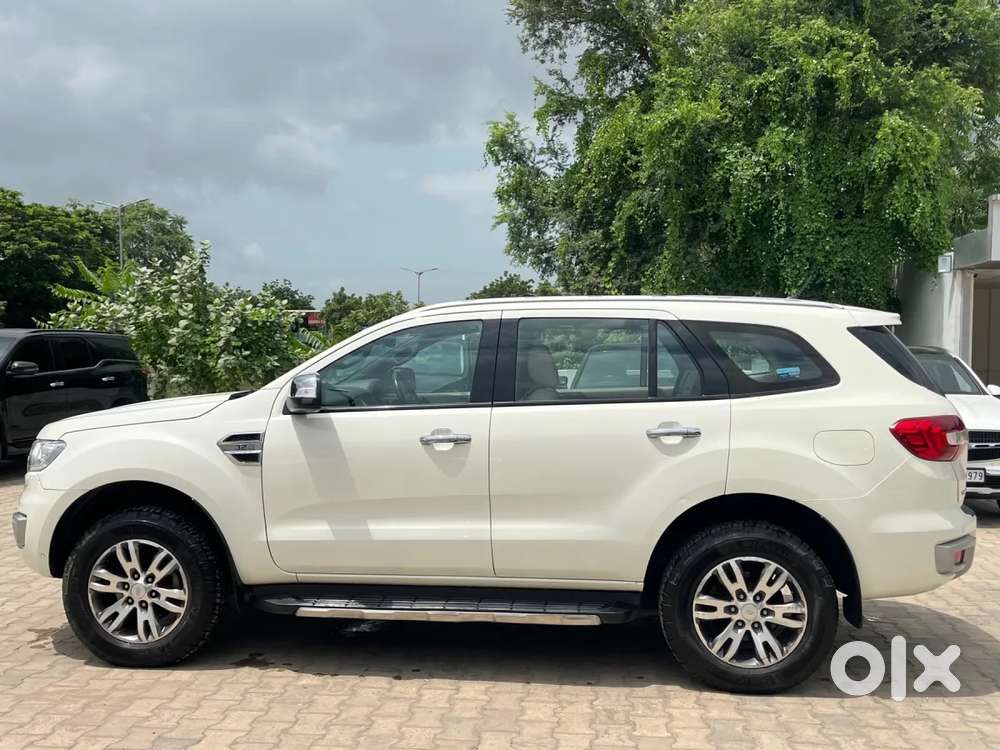 Ford Endeavour 3.2 Trend At 4x4, 2016, Diesel