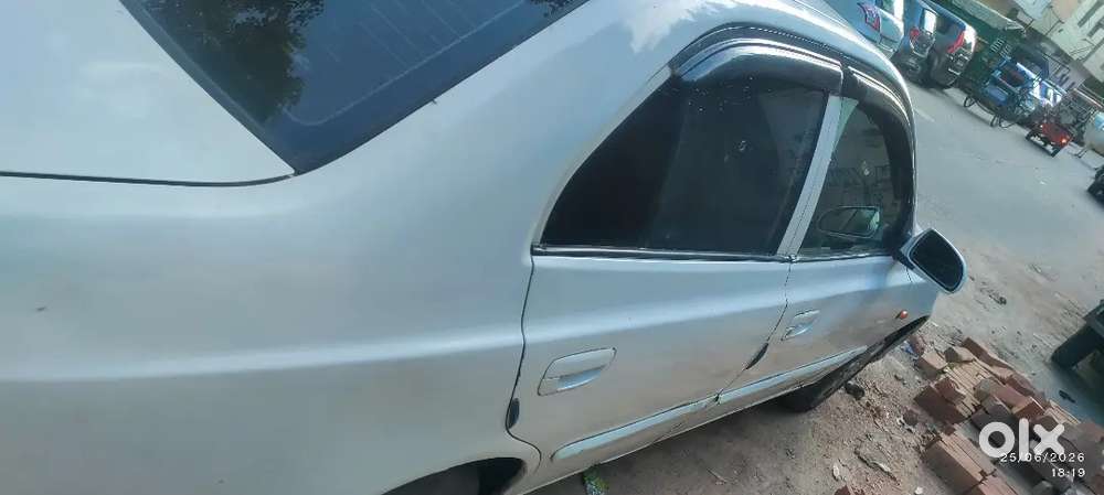 Hyundai Accent 2013 Gl Petrol+cng