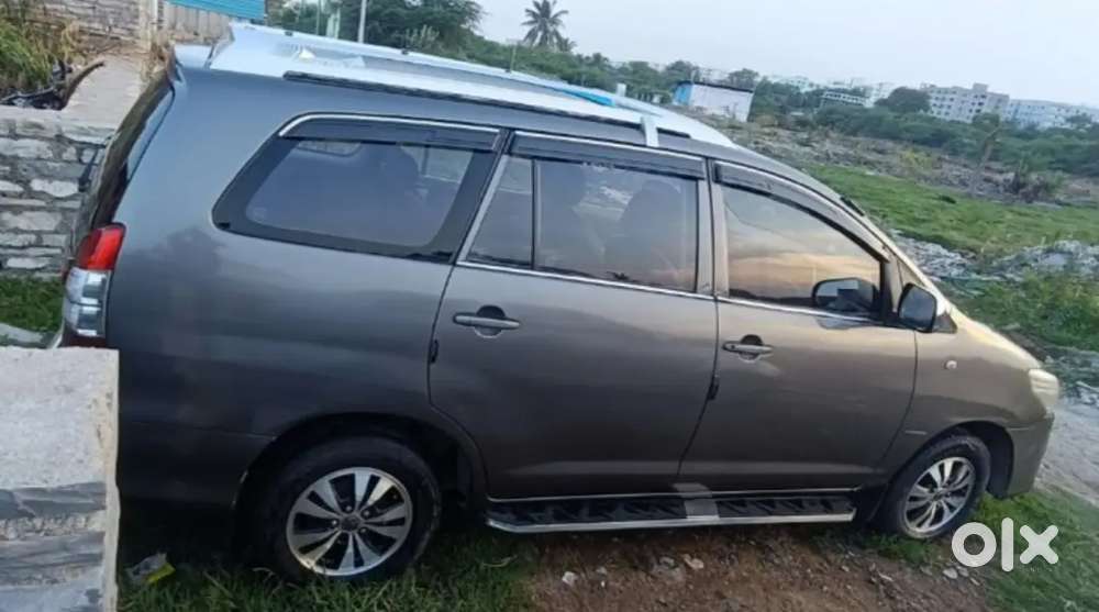 Toyota Innova 2.5 V 2009