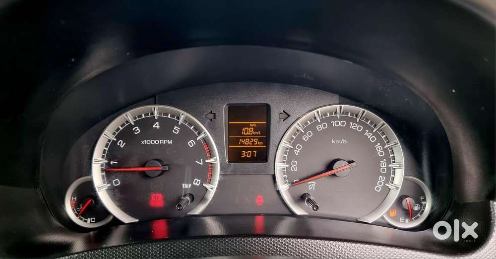 Maruti Suzuki Swift Vxi + Manual, 2016, Petrol