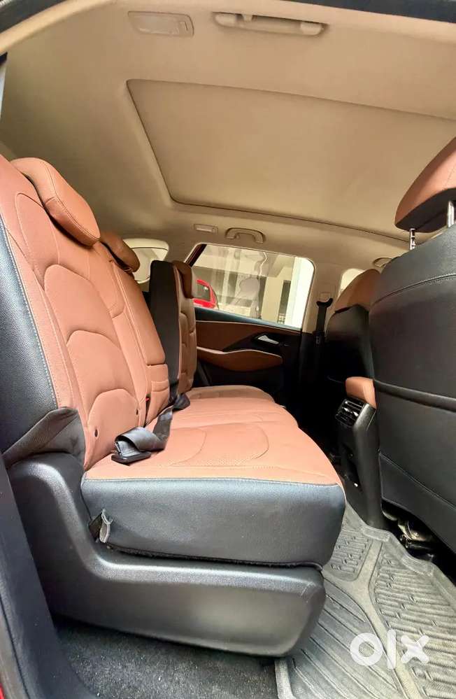 Mg Hector Plus Savvy Pro