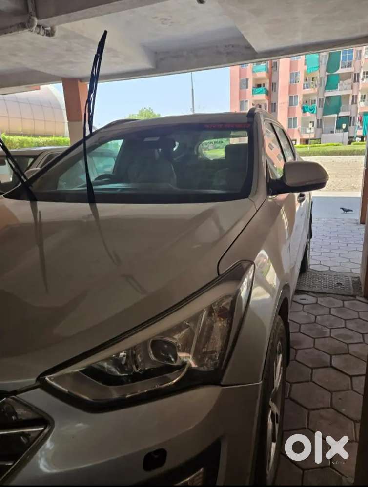 Hyundai Santa Fe 2015 Automatic Diesel