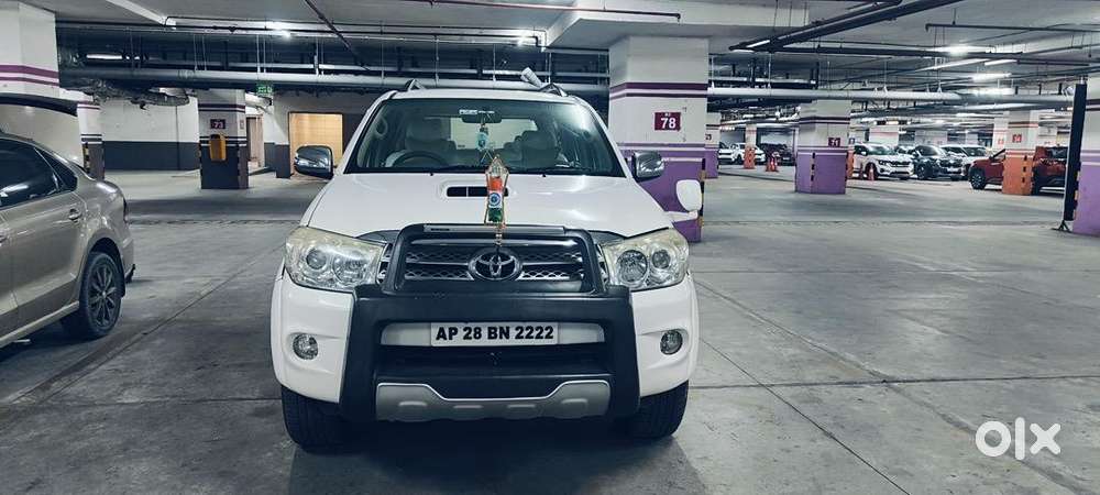 Toyota Fortuner 2010 Diesel Well Maintained
