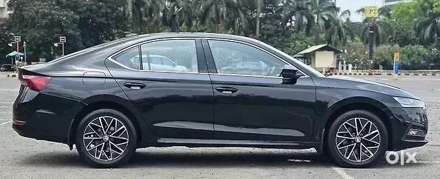 Skoda Octavia 2.0 L K Tsi At, 2022, Petrol