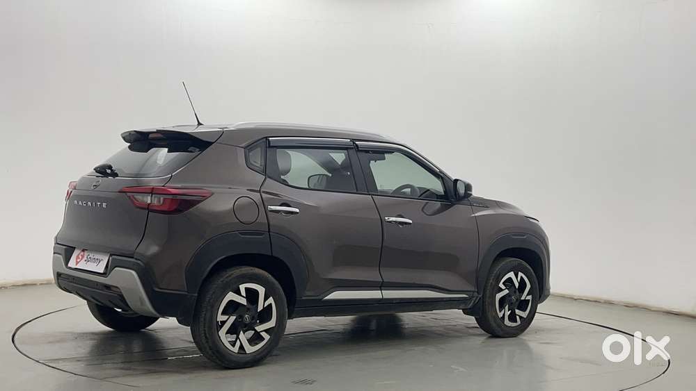 Nissan Magnite 1.0 Xv, 2021, Petrol