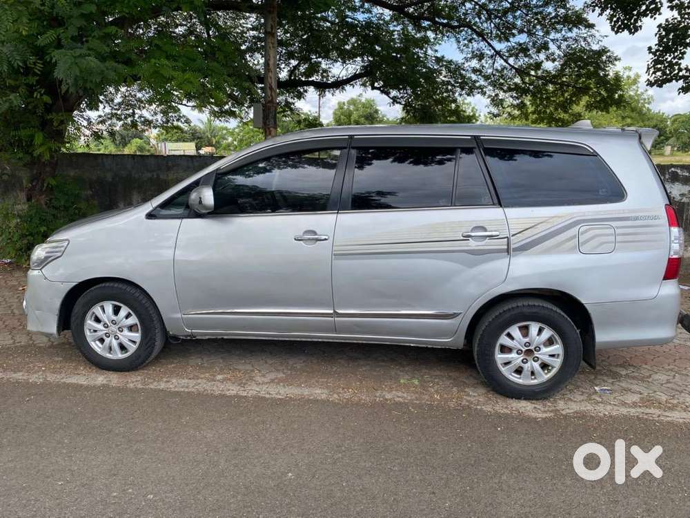 Toyota Innova 2011 Diesel 351000 Km Driven