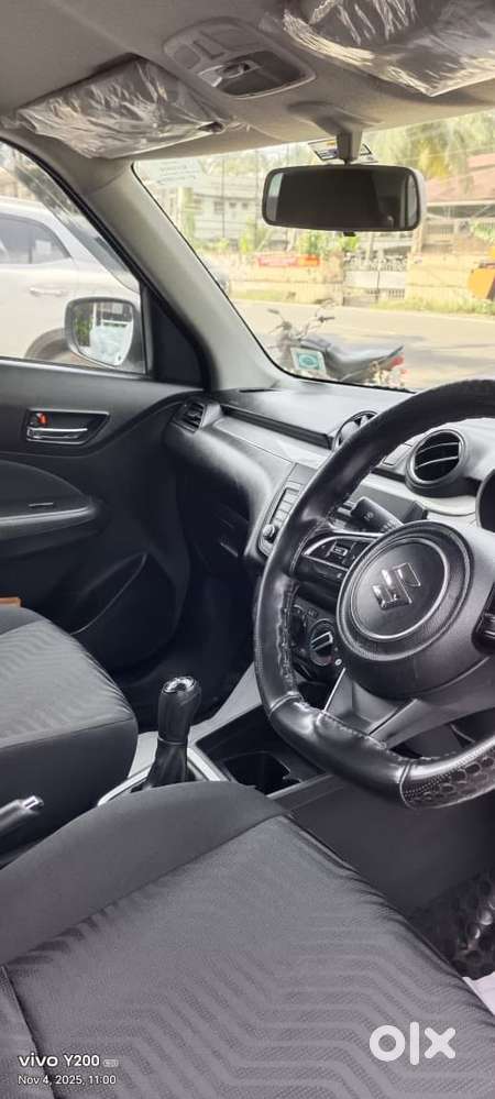 Maruti Suzuki Swift Vxi Optional, 2019, Petrol