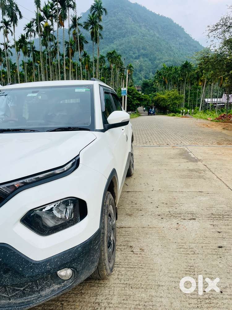 Tata Punch Adventure Rhythm 1.2mt