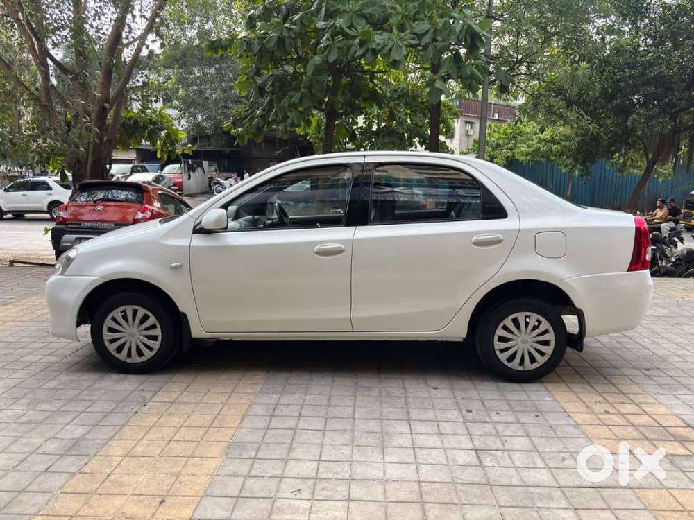 Toyota Etios 2010-2012 G, 2012, Petrol