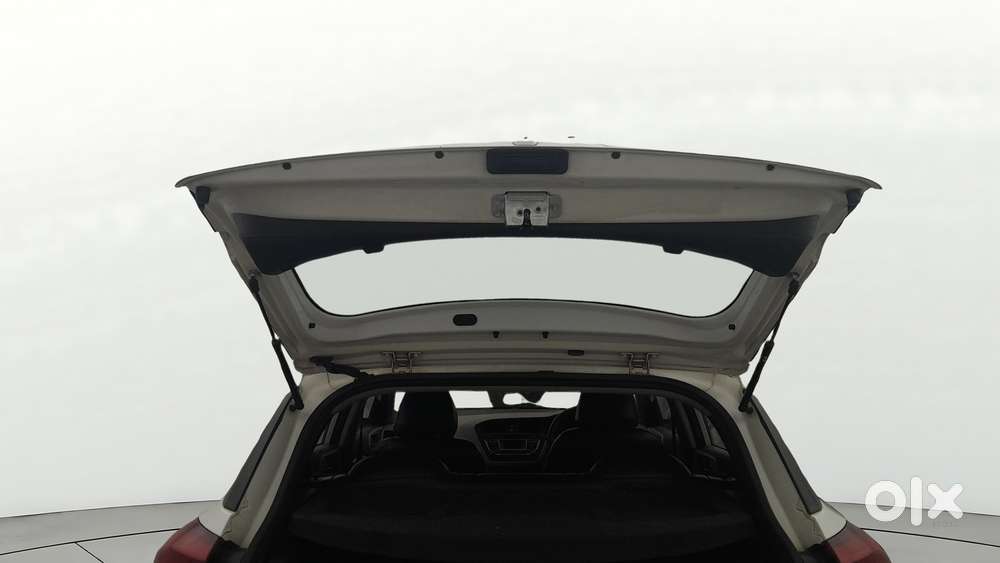 Hyundai Elite I20 Sportz (o) 1.2, 2015, Petrol